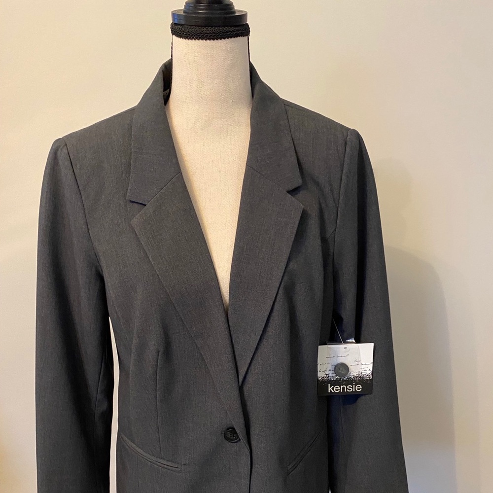 Kensie NWT Gray Jacket. Size Large